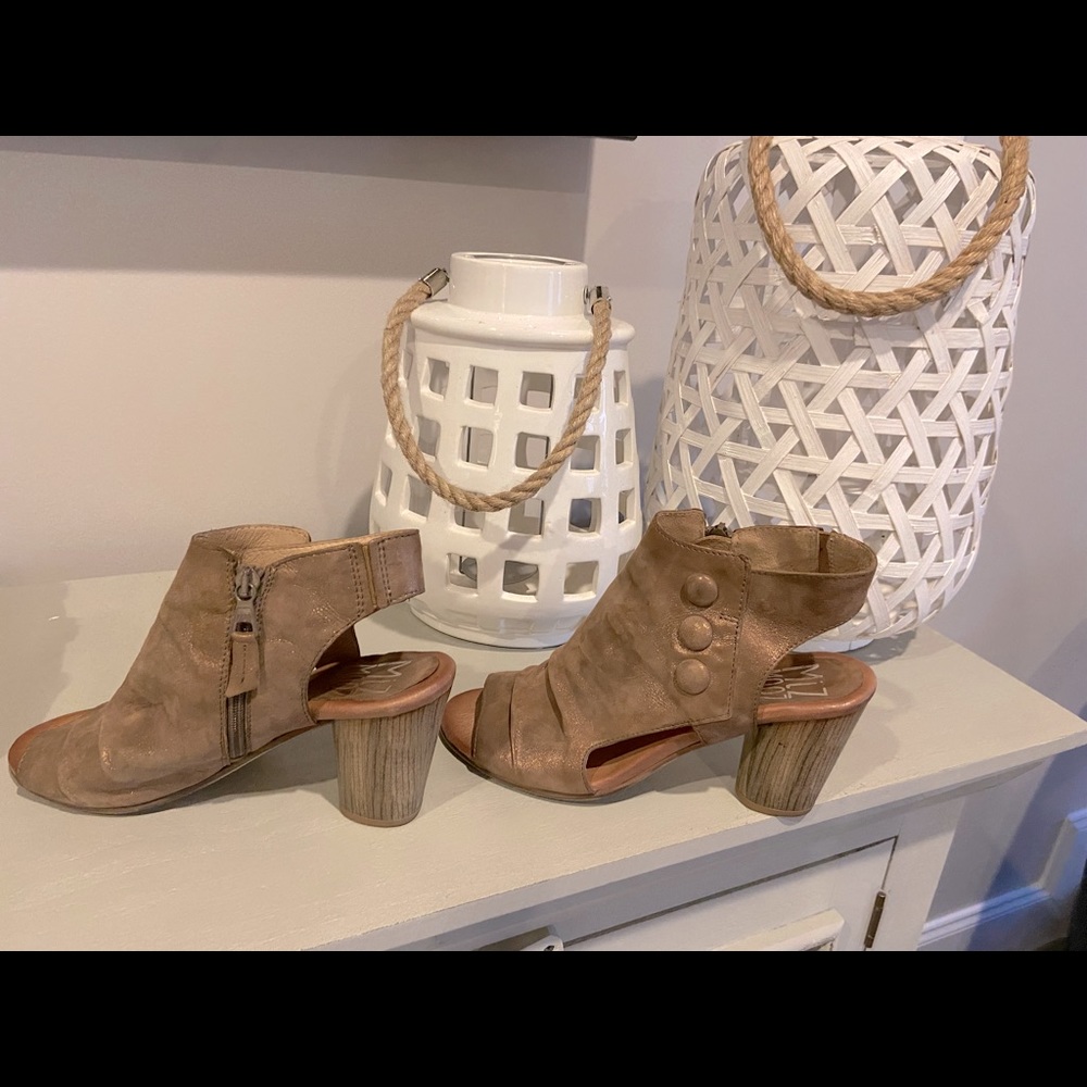 Cute leather copper like color open toe bootie.  soft leather worn twice